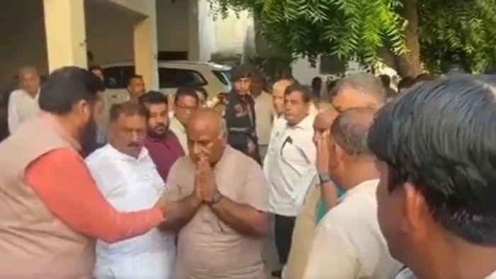 हरियाणाचे मुख्यमंत्री सैनी यांच्यासोबत करण देव कंबोज