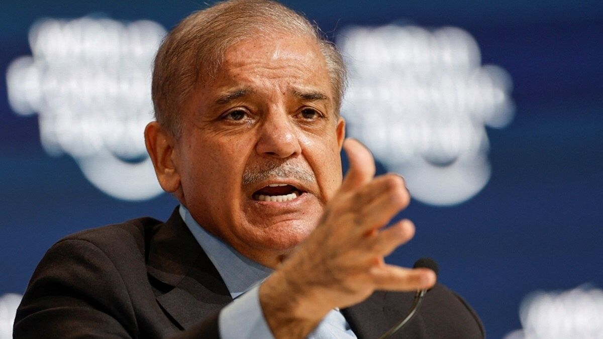 'पाकिस्तानला काश्मीरसह भारतासोबतचे सर्व प्रश्न सोडवायचे आहेत', असे शाहबाज शरीफ म्हणाले.