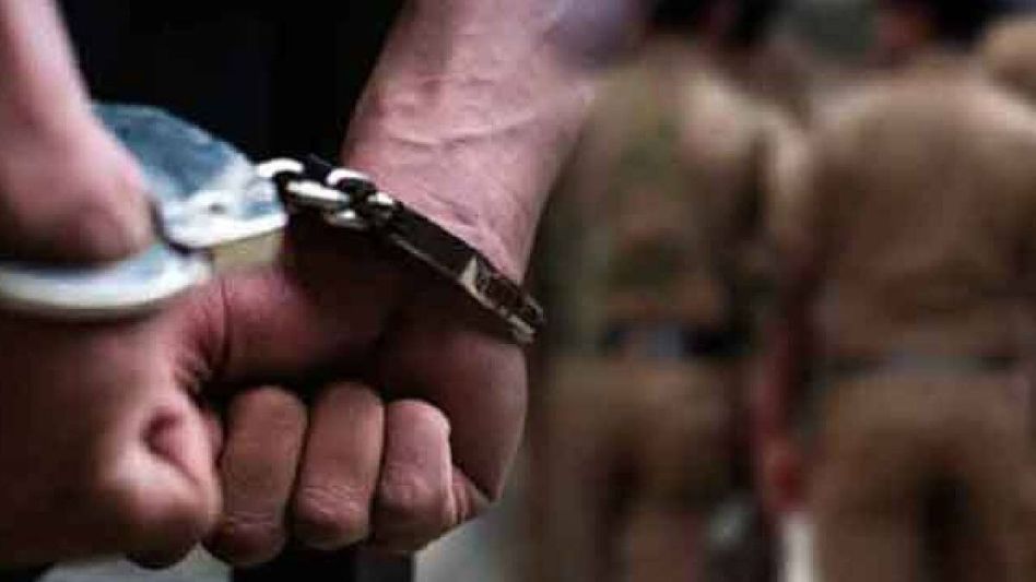 Manipur: Myanmar national among two arrested, 900 grams of brown sugar seized Manipur: Myanmar national among two arrested, 900 grams of brown sugar seized