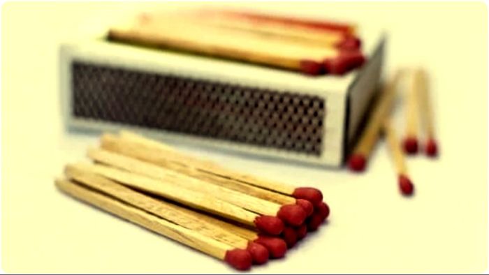 ভুলেও এই ঘরে দেশলাই বাক্স রাখবেন না, সংসারে ঘটতে পারে চরম অমঙ্গল-বিপর্যয়!