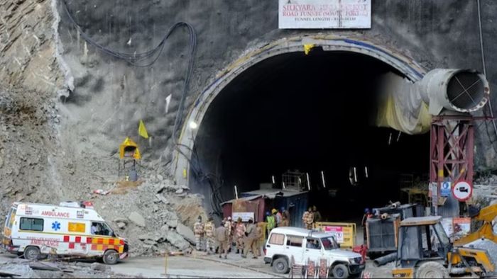 উত্তরকাশীর সুড়ঙ্গে উদ্ধারকাজ