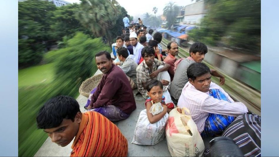Fake Aadhaar cards, domicile certificates facilitate illegal entry into Tripura from Bangladesh Fake Aadhaar cards, domicile certificates facilitate illegal entry into Tripura from Bangladesh