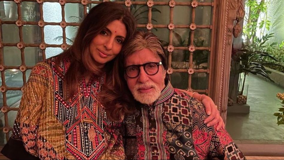Shweta and Amitabh Bachchan (photo instagram) Shweta and Amitabh Bachchan (photo instagram)