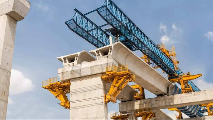 Assam's longest flyover from Dighalipukhuri to Bamunimaidan takes flight, set to complete by 2026