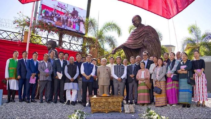 Arunachal celebrates Constitution Day with a 16-foot statue of Mahatma Gandhi