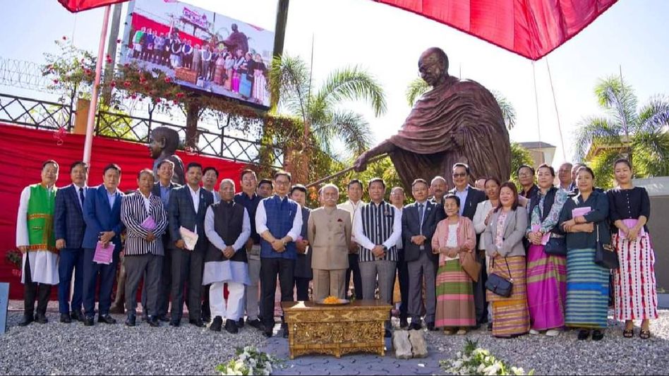 Arunachal celebrates Constitution Day with a 16-foot statue of Mahatma Gandhi Arunachal celebrates Constitution Day with a 16-foot statue of Mahatma Gandhi