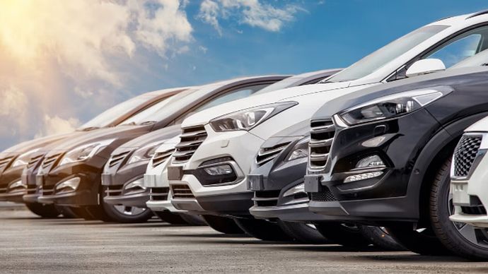 फेस्टिव सीजन के दौरान भारतीय बाजार में गाड़ियों की बिक्री में जबरदस्त उछाल देखने को मिला है फेस्टिव सीजन के दौरान भारतीय बाजार में गाड़ियों की बिक्री में जबरदस्त उछाल देखने को मिला है