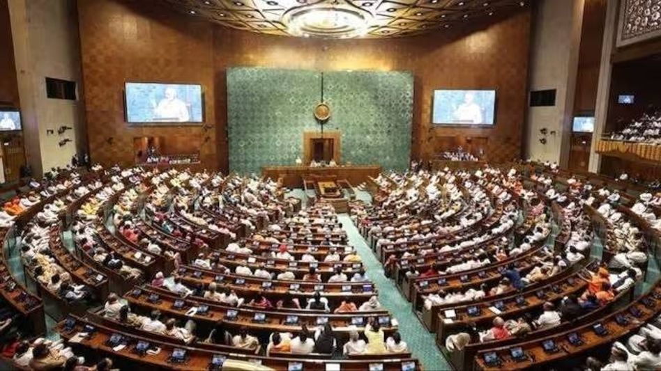 10 out of 12 BJP MPs who won state elections resign from Lok Sabha 10 out of 12 BJP MPs who won state elections resign from Lok Sabha