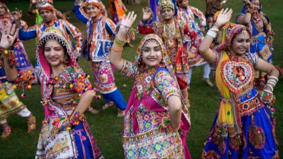 गरबा नृत्य (फाइल फोटो) गरबा नृत्य (फाइल फोटो)