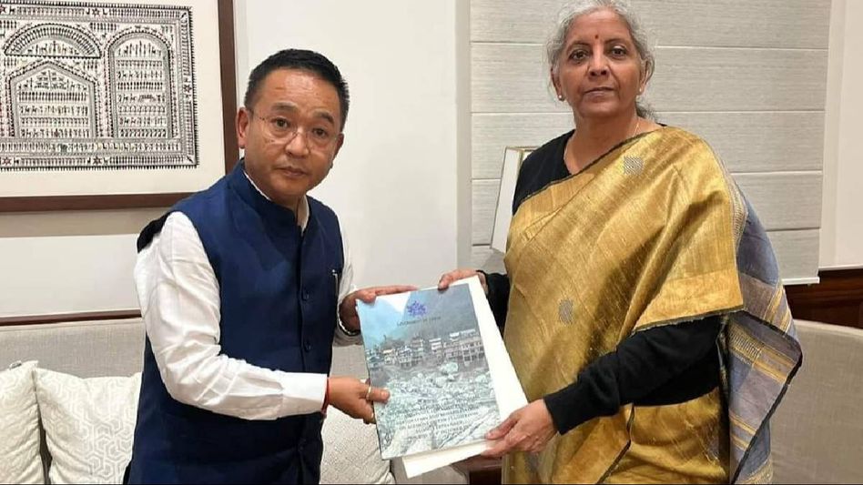 Sikkim Chief Minister seeks aid for flood recovery from Finance Minister Sikkim Chief Minister seeks aid for flood recovery from Finance Minister
