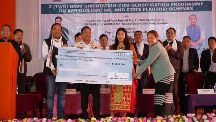Arunachal: Minister Bamang Felix boosts Nyapin SHGs with financial aid