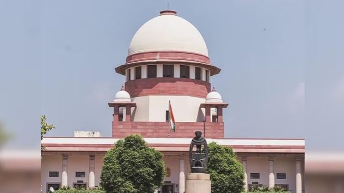 अनुच्छेद 370 और 35ए को समाप्त करने के मामले में Supreme Court सोमवार को फैसला सुनाएगा अनुच्छेद 370 और 35ए को समाप्त करने के मामले में Supreme Court सोमवार को फैसला सुनाएगा