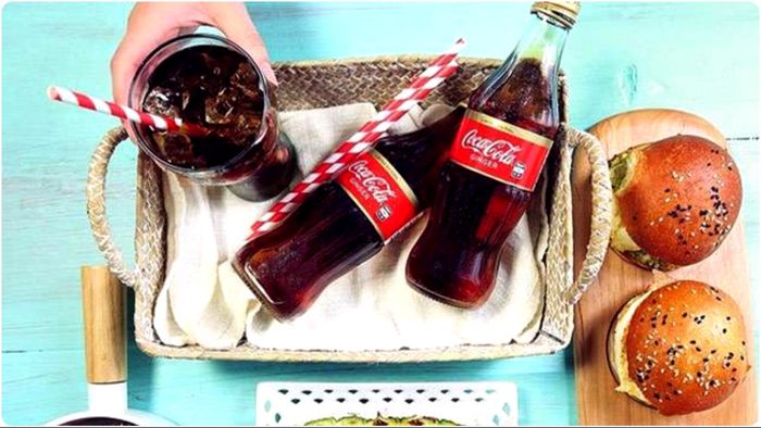 অ্যালকোহলযুক্ত ককটেল আনছে কোকাকোলা, কত দাম, কেমন স্বাদ?