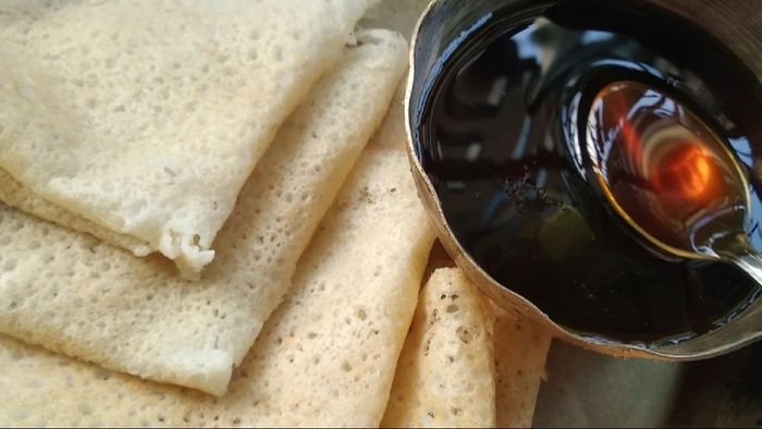 সরুচাকলি পিঠে।