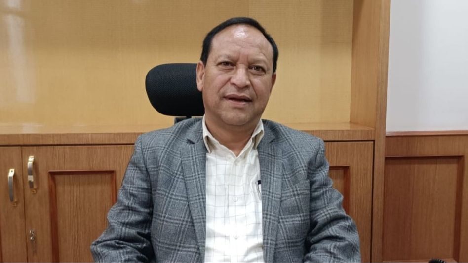 Meghalaya: NE Petroleum Mazdoor Unions calls off its ban on loading petroleum products Meghalaya: NE Petroleum Mazdoor Unions calls off its ban on loading petroleum products