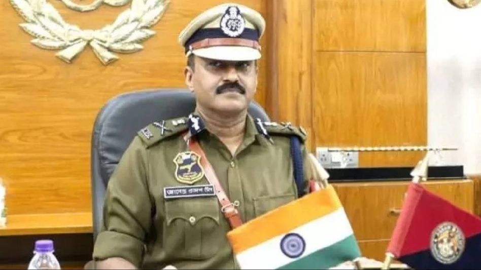 Assam DGP challenges ULFA-I, says 'I live in Kahilipara, you are free to target me' Assam DGP challenges ULFA-I, says 'I live in Kahilipara, you are free to target me'