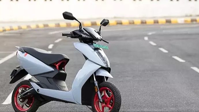 Ather Energy ने अपने फ्लैगशिप इलेक्ट्रिक स्कूटर '450 Apex' की बुकिंग शुरू कर दी है Ather Energy ने अपने फ्लैगशिप इलेक्ट्रिक स्कूटर '450 Apex' की बुकिंग शुरू कर दी हैAther Energy ने अपने फ्लैगशिप इलेक्ट्रिक स्कूटर '450 Apex' की बुकिंग शुरू कर दी है