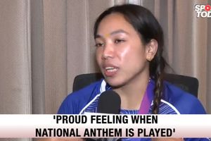 Mirabai Chanu: Celebrating hat-trick of gold in Commonwealth Games SportsTak