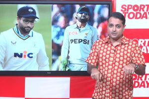 PCB seizes phones of Pakistan players ahead of Birmingham Test vs England SportsTak