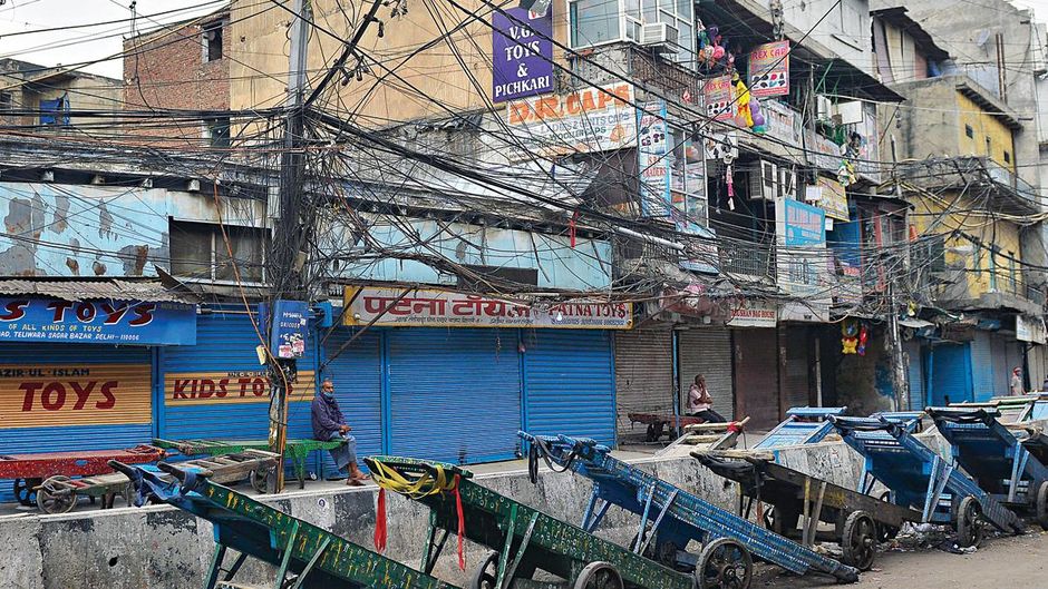 20 अप्रैल को दिल्ली के थोक बाजार सदर में पसरा हुआ सन्नाटा