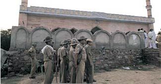 भरतपुर में पुलिस