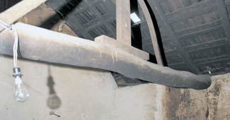 गोशाला, जहां की गई हत्या