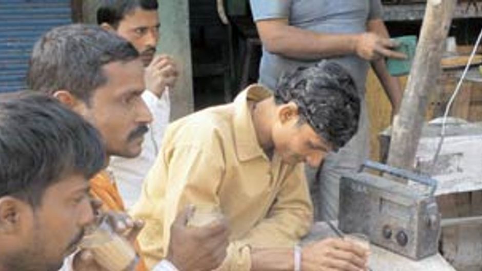 एफएम रेडियो के जरिए प्रचार