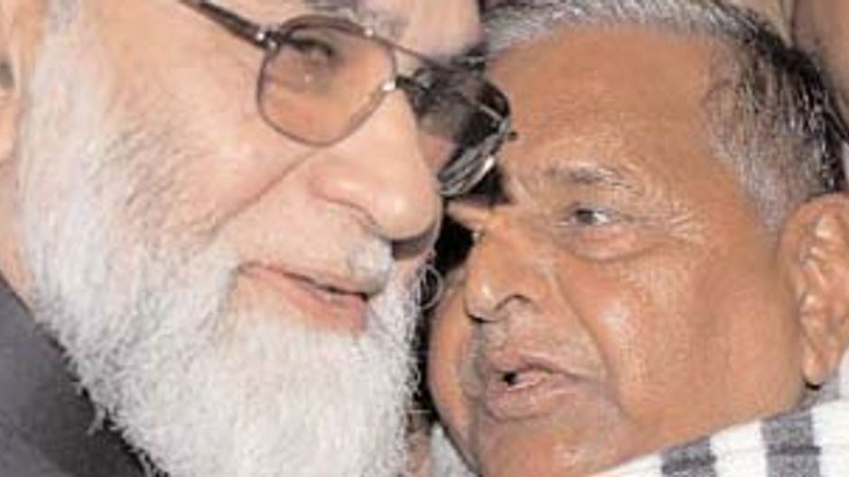 बुखारी के साथ मुलायम