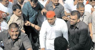 अखिलेश यादव