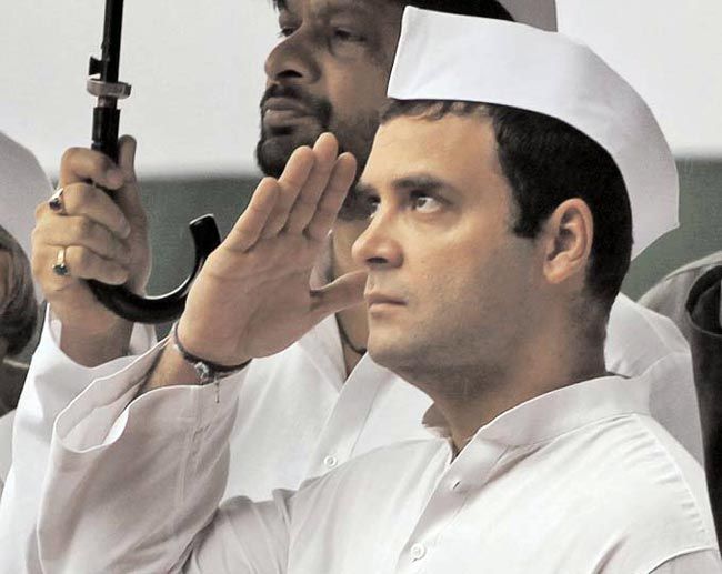 राजीव गांधी