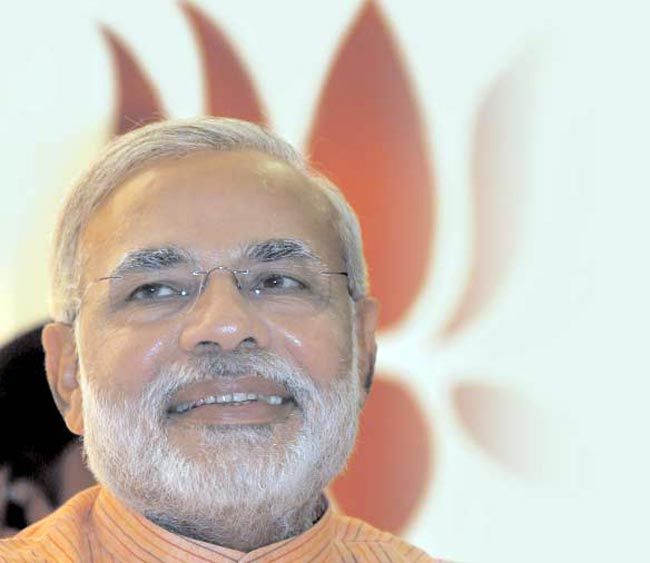 नरेंद्र मोदी