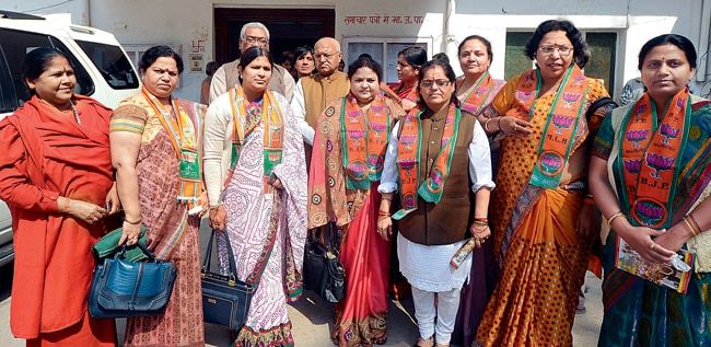 यूपी में बीजेपी की टीम