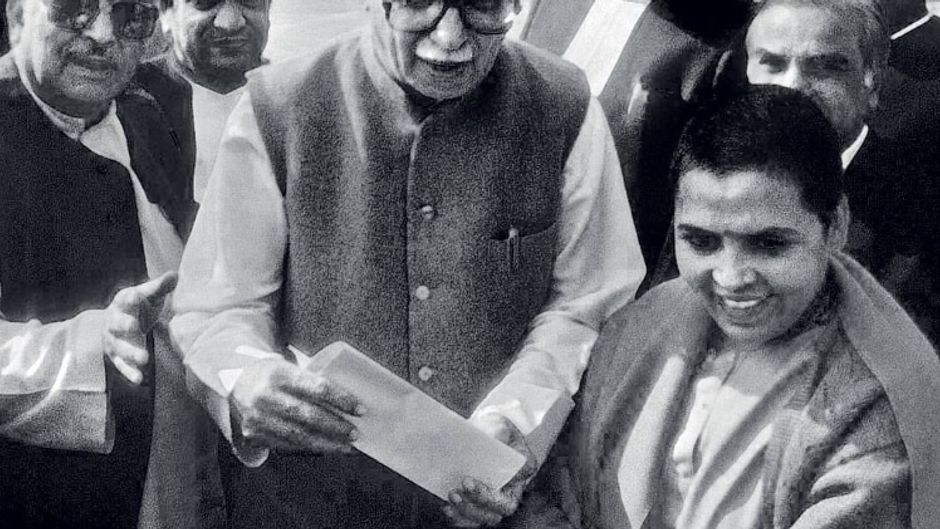 बाबरी मस्जिद ढहाए जाने के दौर में मुरली मनोहर जोशी, लालकृष्ण आडवाणी और उमा भारती