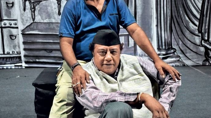 जयंत देशमुख और आलोक चटर्जी