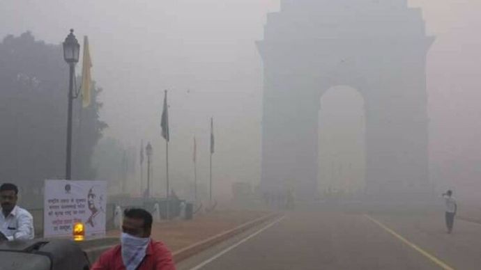 दीवाली पर अटकी सांसें