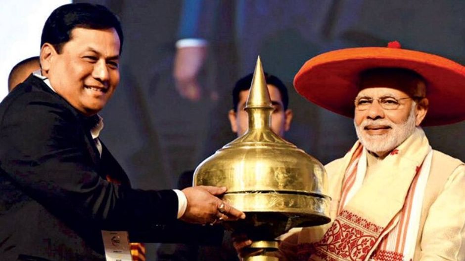 अच्छी शुरुआत एडवांटेज असम के उद्घाटन के समय सीएम सर्बानंद सोनोवाल और पीएम नरेंद्र मोदी