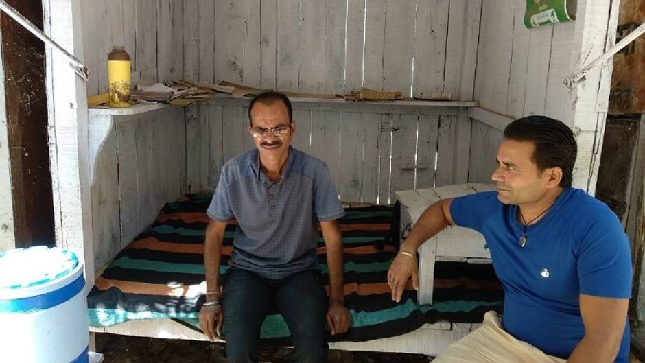 आधार बन गया गले की फांस