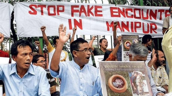 निशाने पर कथित फर्जी मुठभेड़ों के खिलाफ दिल्ली में प्रदर्शन