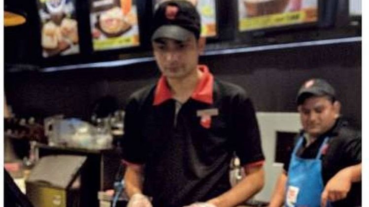 गर्मागरमः काफी के साथ बर्गर का मजा