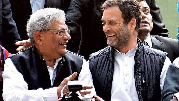रणनीतिक समझ- कांग्रेस अध्यक्ष राहुल गांधी के साथ वाम नेता सीताराम येचुरी