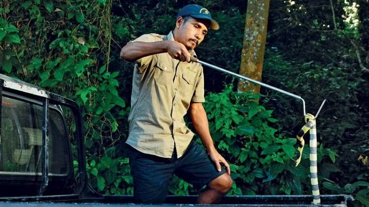 नीलोत्पल बरूआ