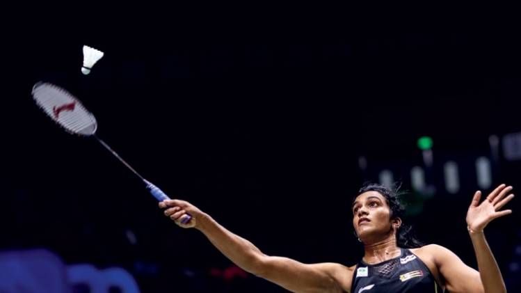 क्वीन ऑफ द कोर्ट सितंबर में  चाइना ओपन के दौरान चांगझू शॉट खेलती सिंधु