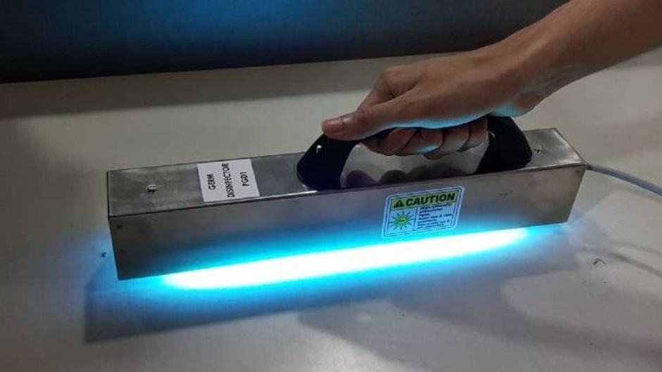 अल्ट्रावायोलेट टॉर्च