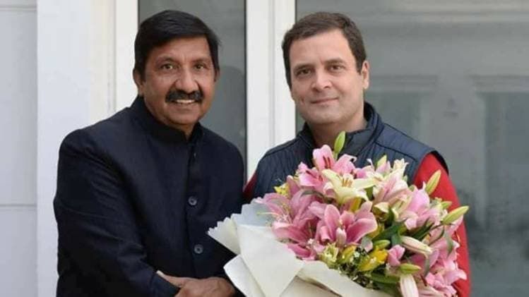 राहुल गांधी के साथ मुकेश अग्निहोत्री (फाइल फोटो)