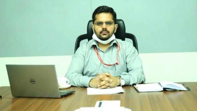 वाराणसी के नगर आयुक्त और स्मार्ट सिटी के सीइओ गौरांग राठी