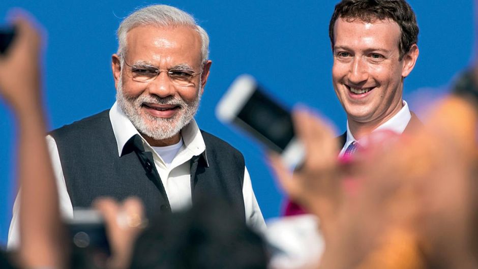 मेलजोल कैलिफोर्निया में 2015 में फेसबुक के मुख्यालय में एक टाउनहॉल बैठक के दौरान प्रधानमंत्री नरेंद्र मोदी और मार्क जुकरबर्ग