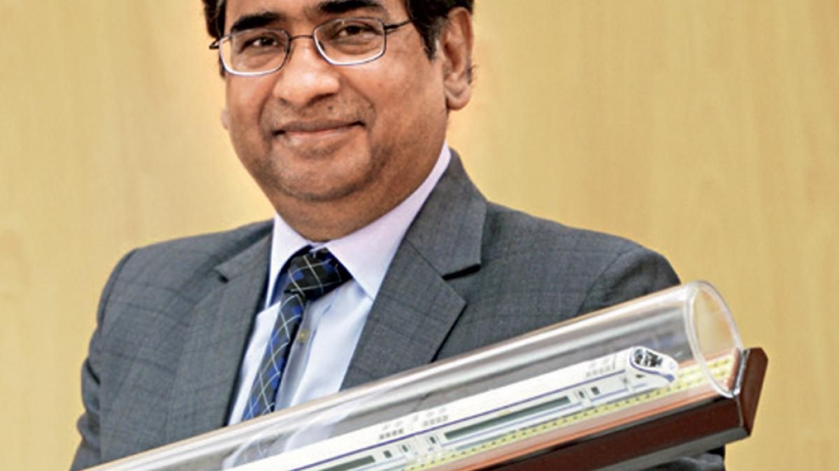 नवगठित रेलवे बोर्ड के सीईओ विनोद कुमार यादव