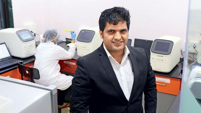 फटाफट माइलैब के मैनेजिंग डायरेक्टर हंसमुख रावल