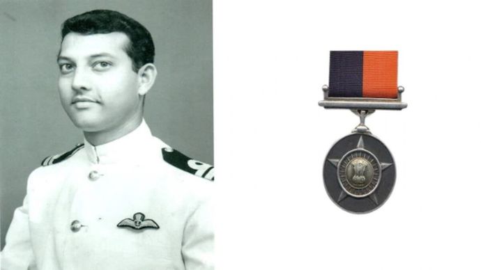लेफ्टिनेंट कमांडर अशोक कुमार राय; और भारत का तीसरा सबसे प्रतिष्ठित पुरस्कार वीर चक्र