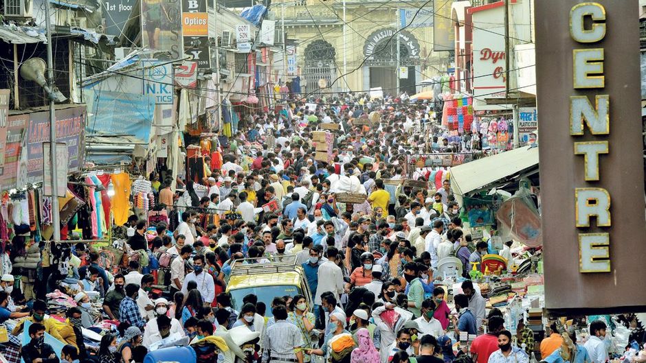 कैसी सुरक्षा? मुंबई में 27 मार्च को क्रॉफोर्ड मार्केट का नजारा